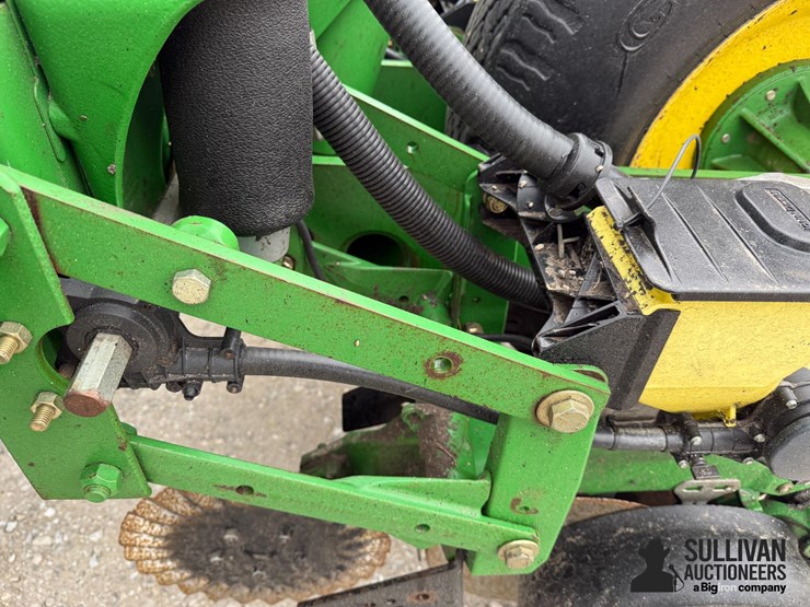 2009-john-deere-1770nt-ccs-image-20