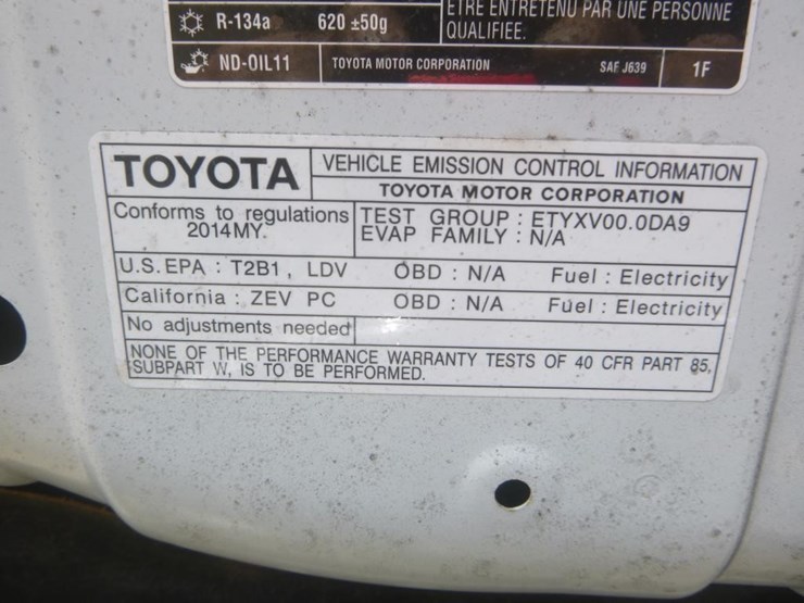 2014-toyota-rav4-image-12