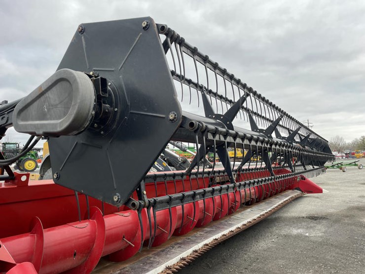 2011-case-ih-3020-image-18