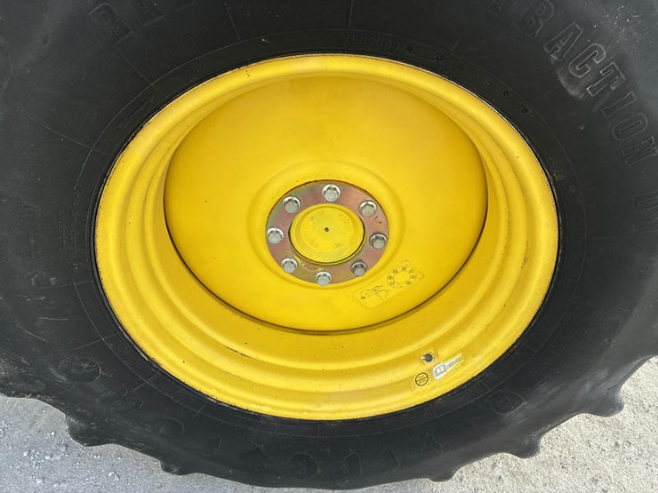 2015-john-deere-s670-image-44