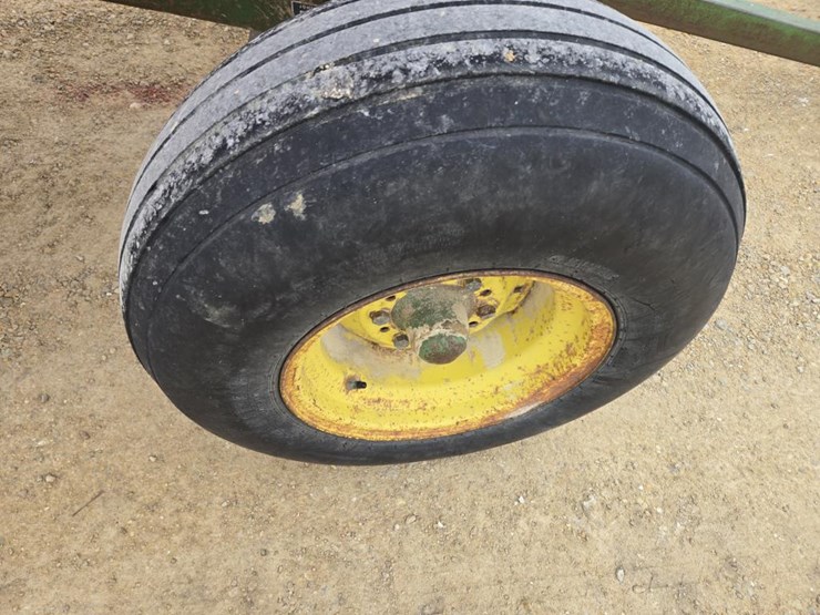 john-deere-1065a-image-8