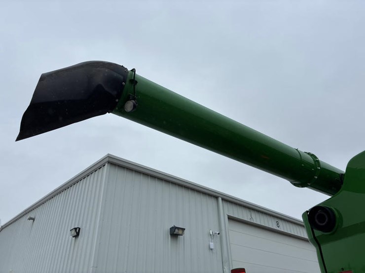 2017-john-deere-s680-image-17