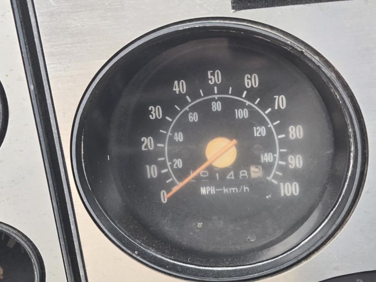 1977-chevrolet-c20-image-10