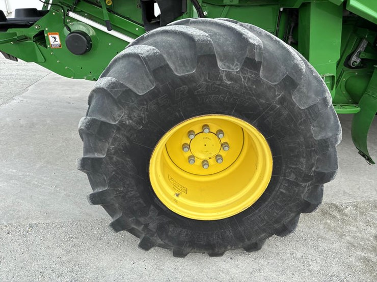 2013-john-deere-s690-image-44