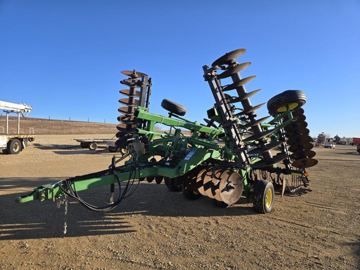 john-deere-637-image-1