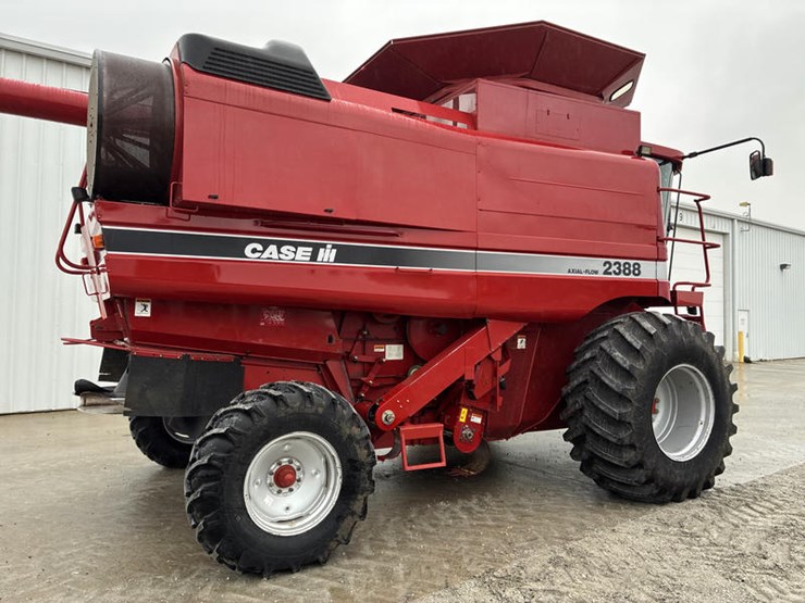 2000-case-ih-2388-image-4