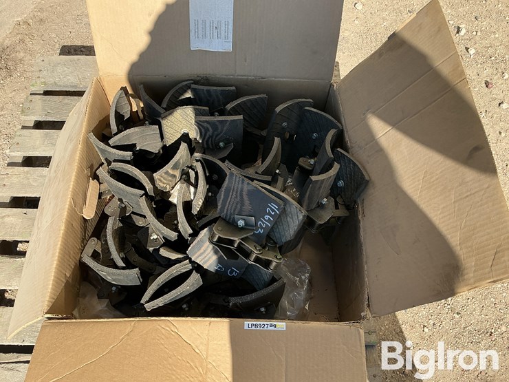 2023-john-deere-s780-image-2