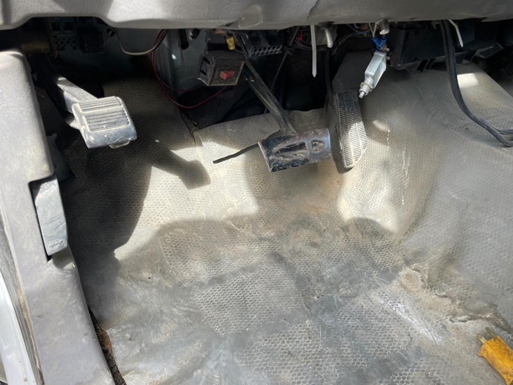 1995-gmc-sierra-3500hd-image-39