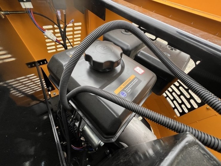 2026-miva-va13-mini-hydraulic-excavator-image-22