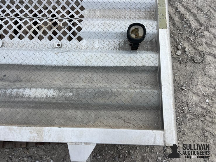 kenworth-t880-image-11