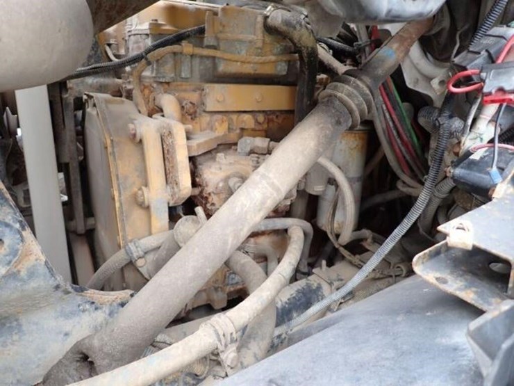 2002-sterling-l9500-image-34