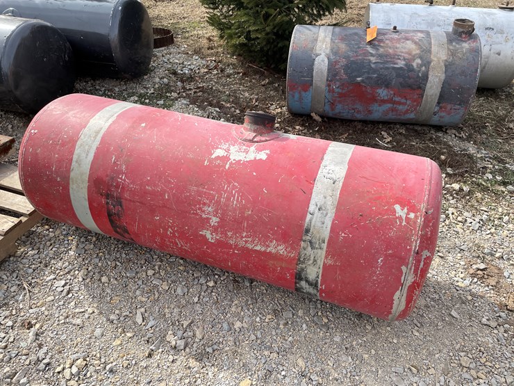 #4265-•-aluminum-fuel-tank-image-1