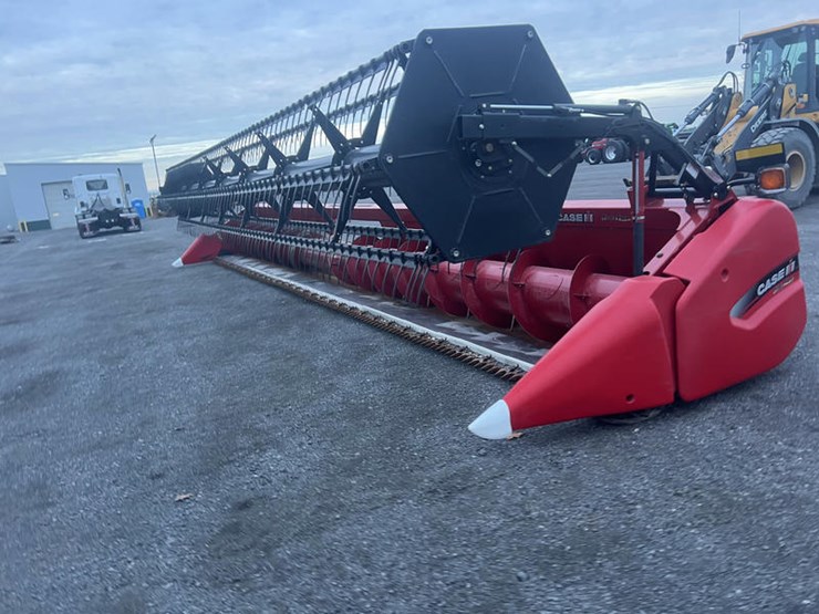 2011-case-ih-3020-image-5