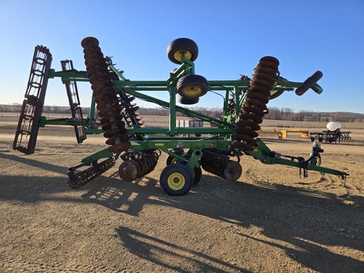 john-deere-2623vt-image-11