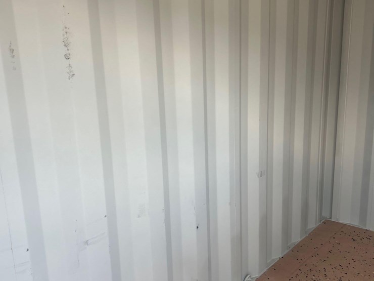 10ft-4in-l-x-6ft-6in-h-office/storage-container-image-4