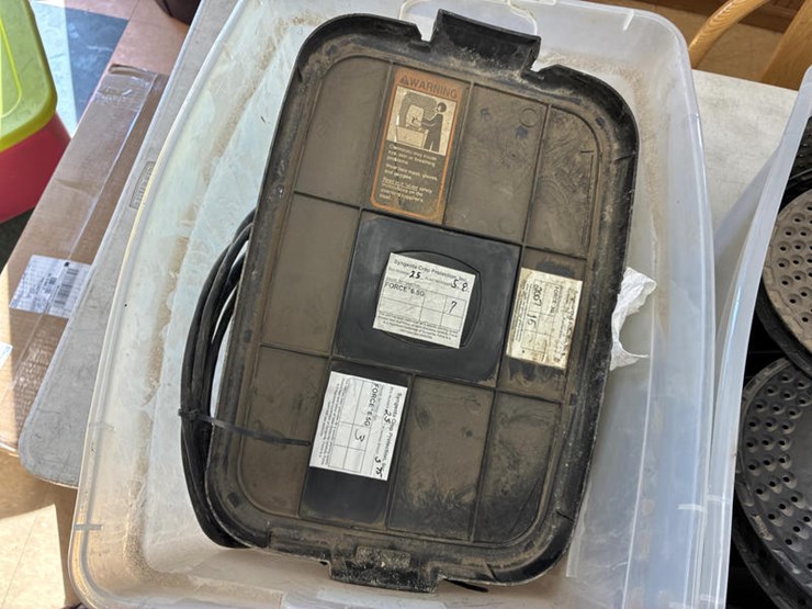 2004-john-deere-db90-image-92