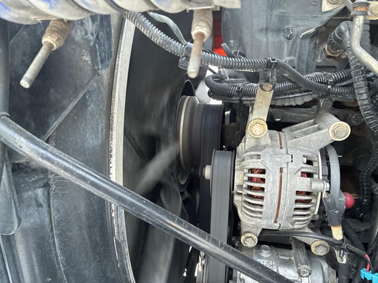 2016-kenworth-t680-image-42