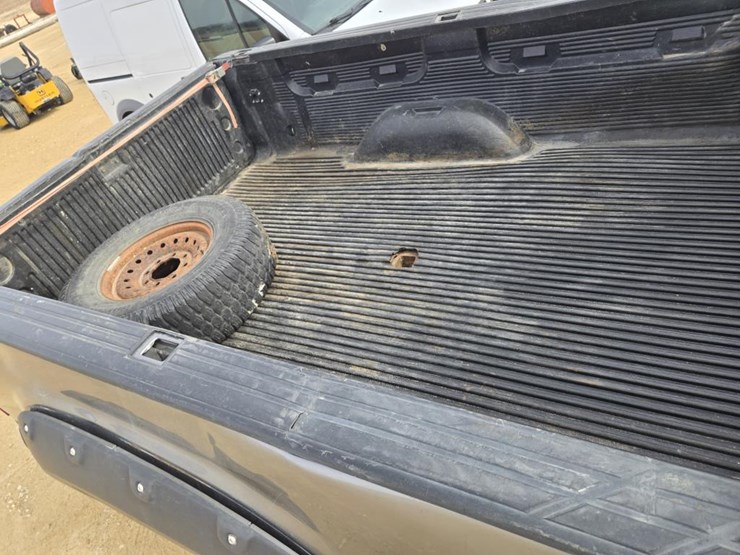 2008-gmc-sierra-2500-image-27