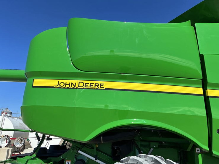 2012-john-deere-s670-image-14