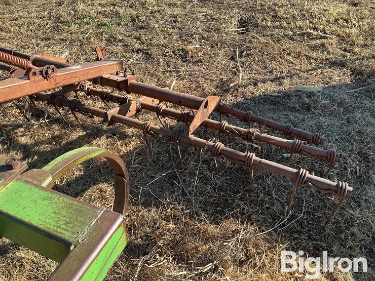 john-deere-100-image-17