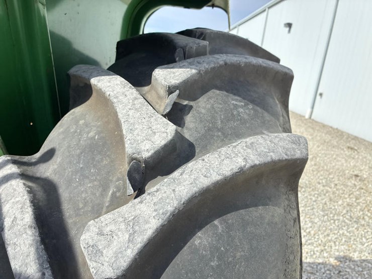 1970-john-deere-4520-image-44