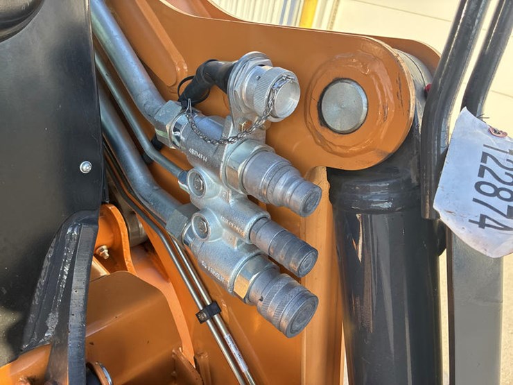 2024-case-tv620b-image-21