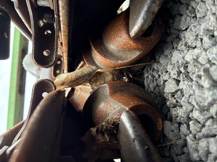 john-deere-843-image-25