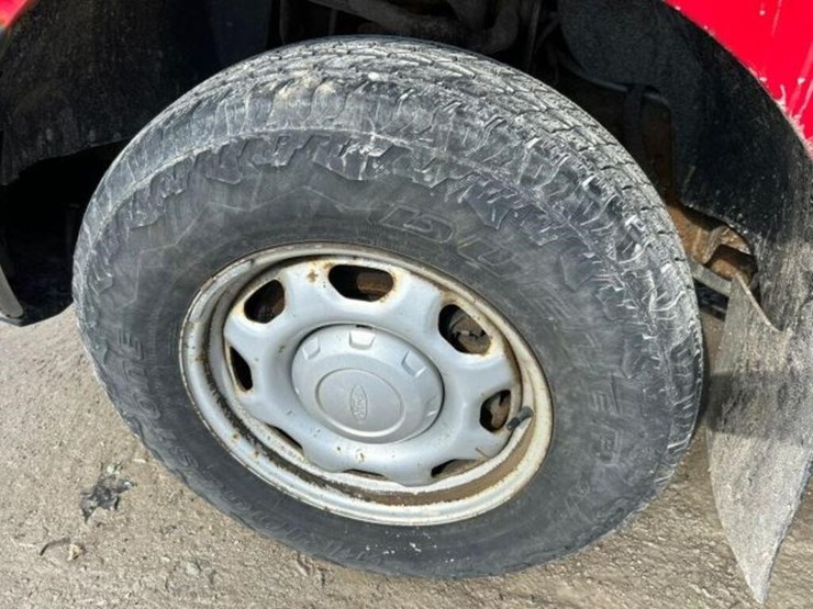 2012-ford-f150-image-46