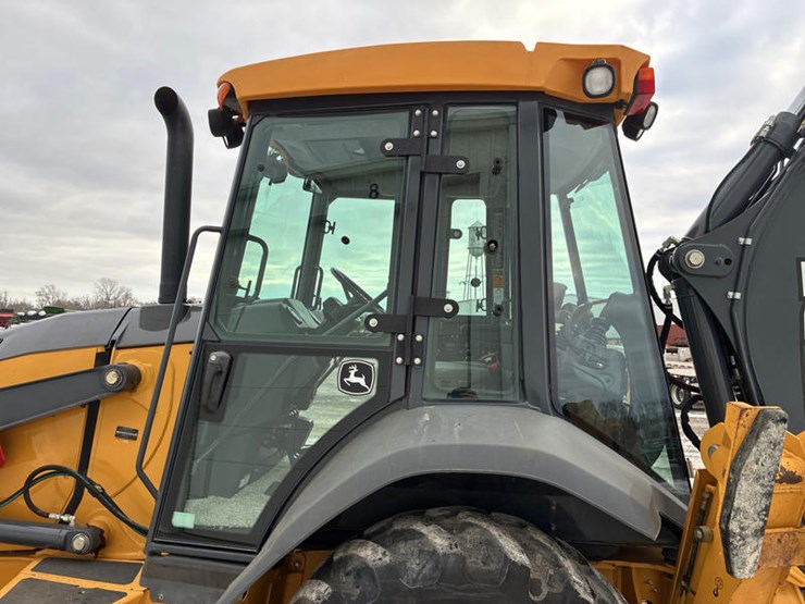 2020-john-deere-2020-image-44