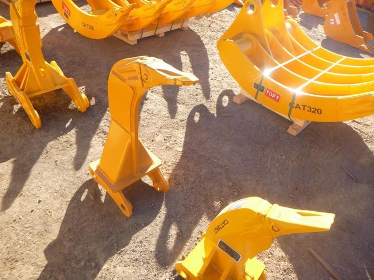 caterpillar-307-image-2