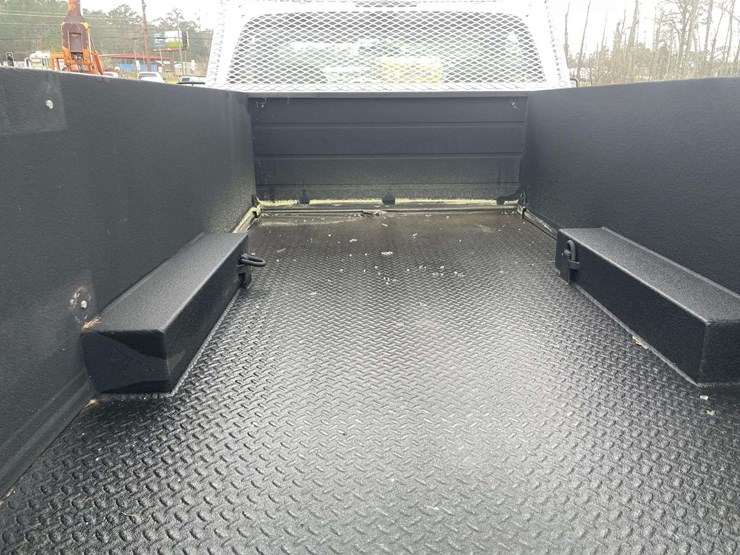 2008-ford-f350-image-15