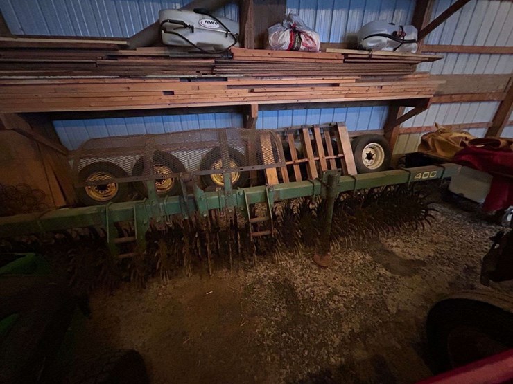 john-deere-400-image-4