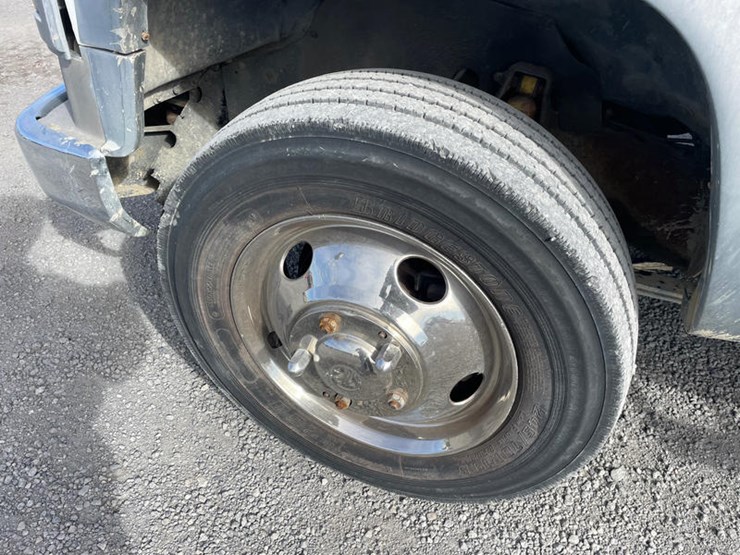 1995-gmc-sierra-3500hd-image-8