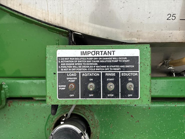 2005-john-deere-4920-image-43