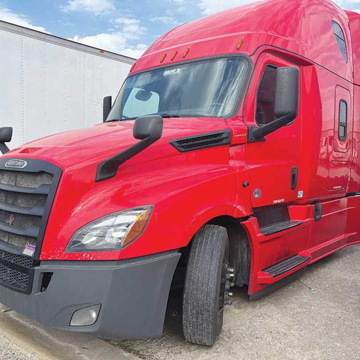 2019 FREIGHTLINER CASCADIA 126