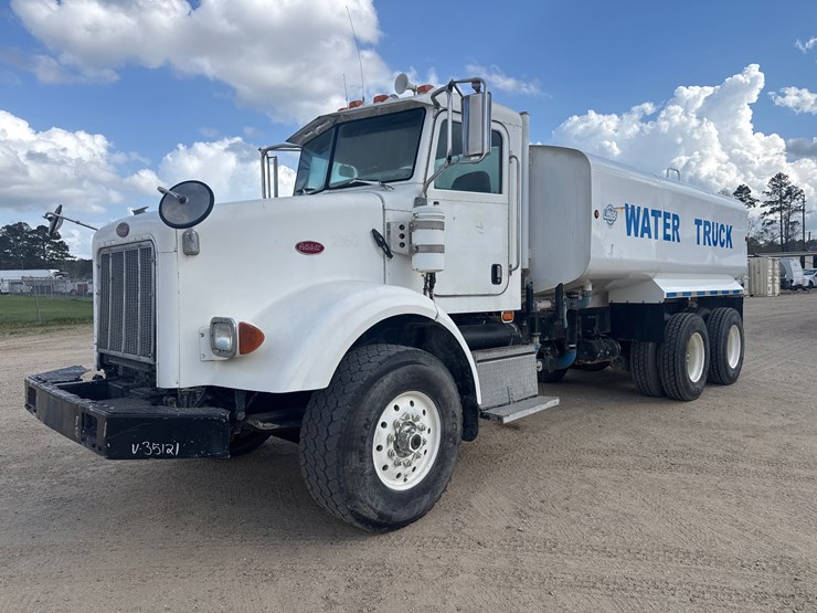 2006-peterbilt-357-image-1