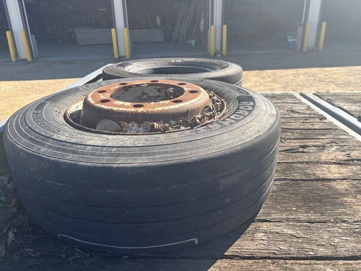 #2320-•-2008-interstate-30'-tri-axle-equipment-trailer-image-71