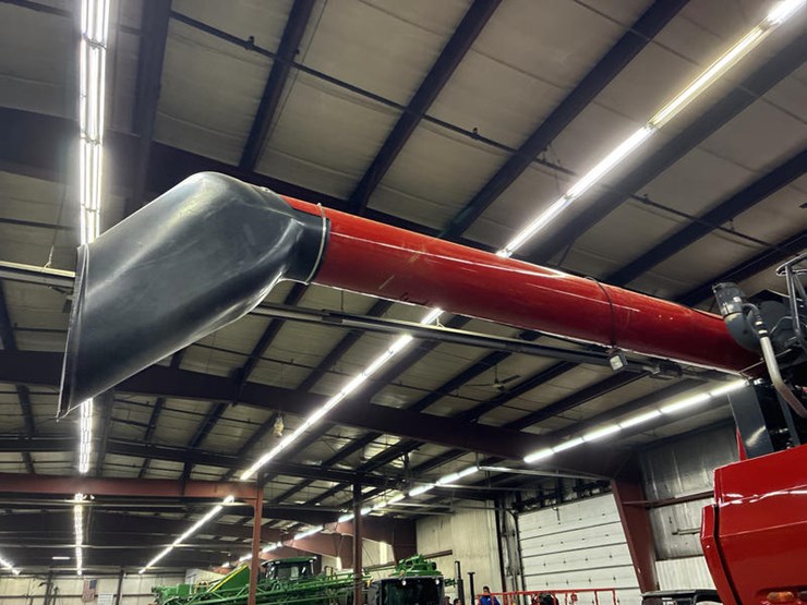 2012-case-ih-7230-image-24