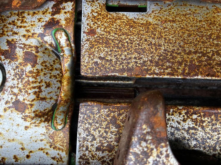 2024-john-deere-c12f-image-3