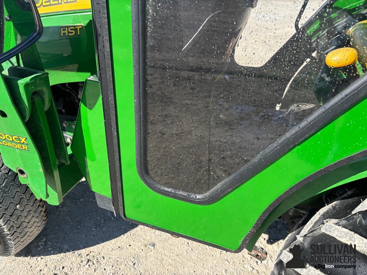 2011-john-deere-2320-image-14