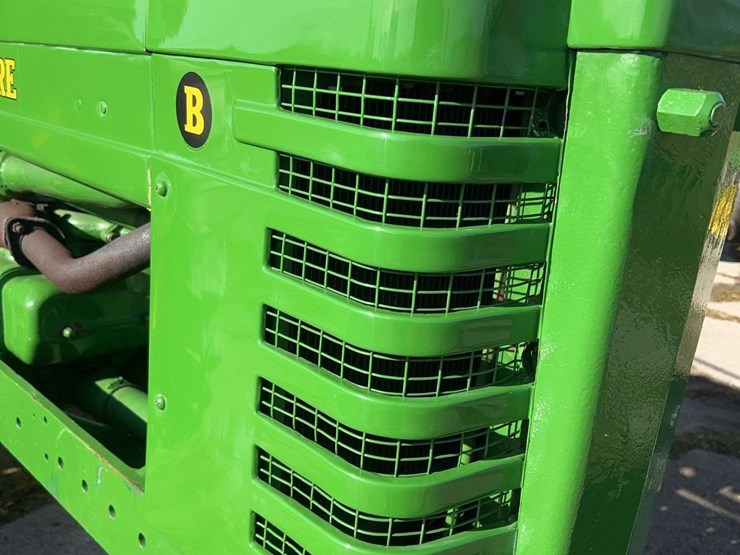 john-deere-model-b-image-11