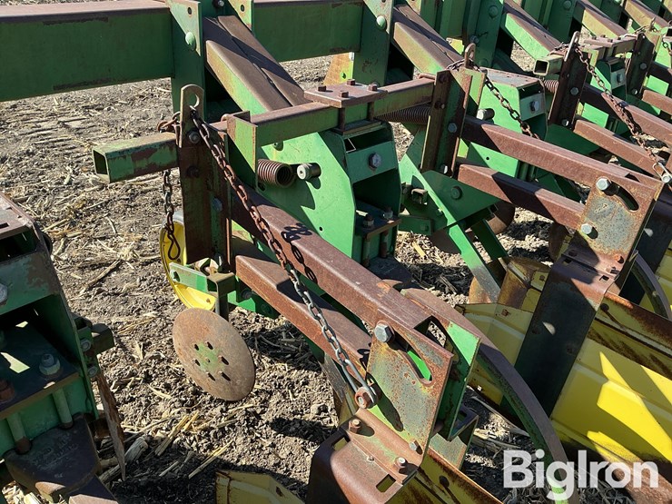 john-deere-885-image-15