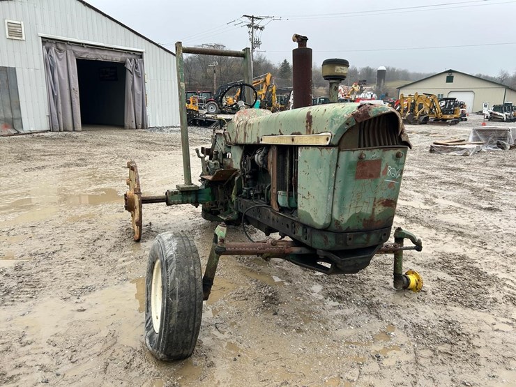 john-deere-3020-image-6