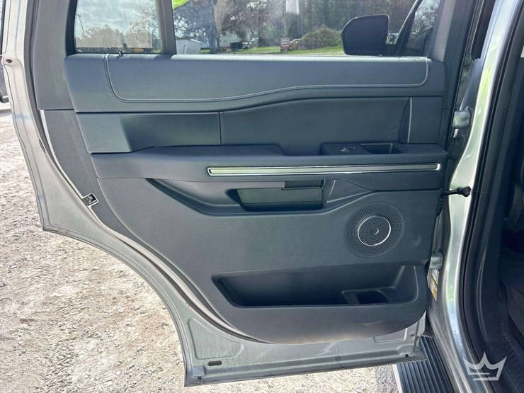 2022-ford-expedition-image-20
