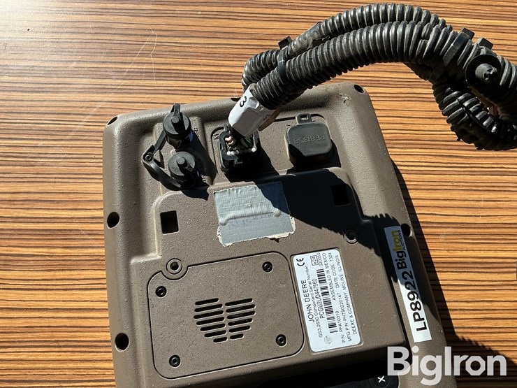 2013-john-deere-2630-image-10