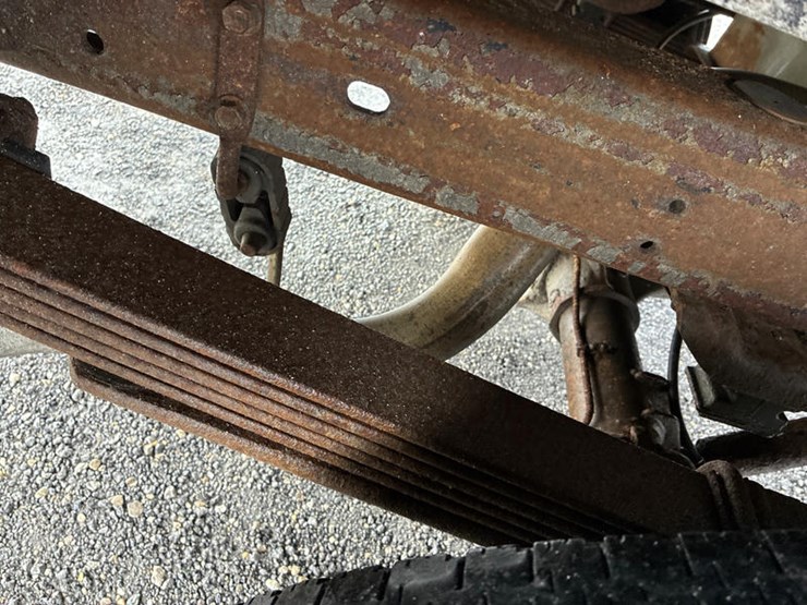 2000-chevrolet-2500-image-32