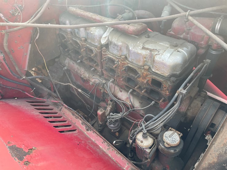 #4206-•-1951-mack-fire-truck-cab-and-chassis,-(no-title)-image-26