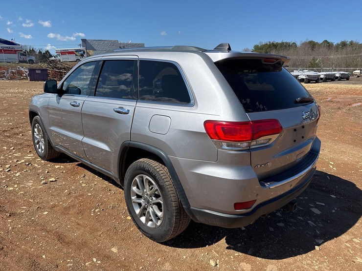 2015-jeep-grand-cherokee-image-3