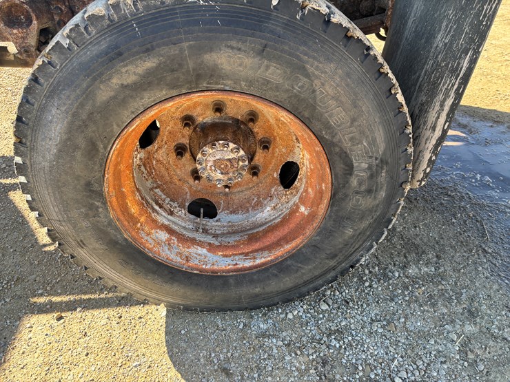 2003-ford-f650-image-76