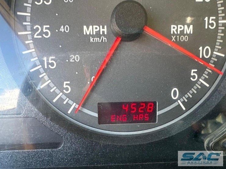 2017-international-hx620-image-65